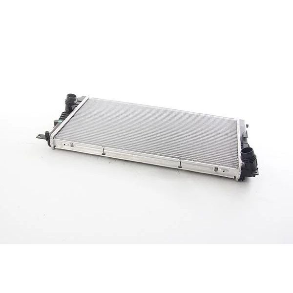 NISSENS RADYATÖR F20/F21/F30/F36 (17117600520)